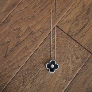 Fashion Black Flower Pop Necklace with Bling!